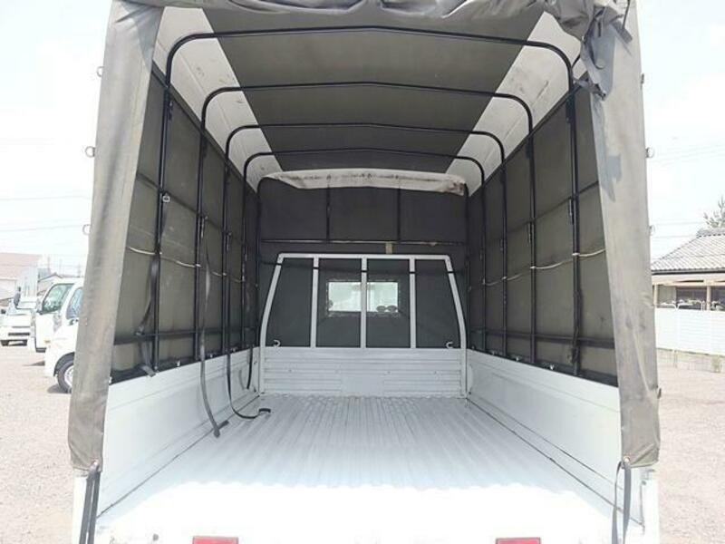BONGO TRUCK