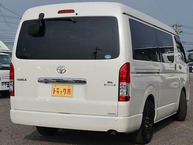 HIACE WAGON