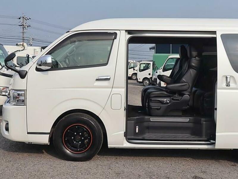 HIACE WAGON