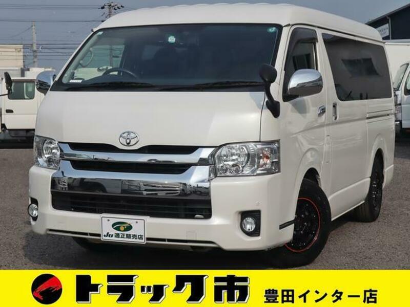 TOYOTA HIACE WAGON