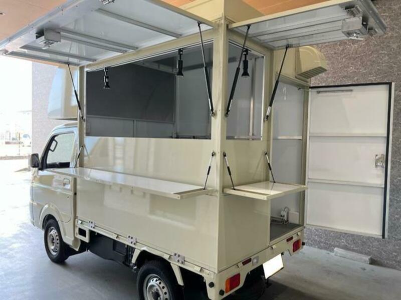 CARRY TRUCK
