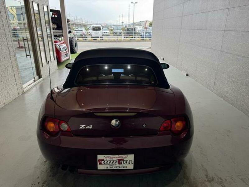 Z4