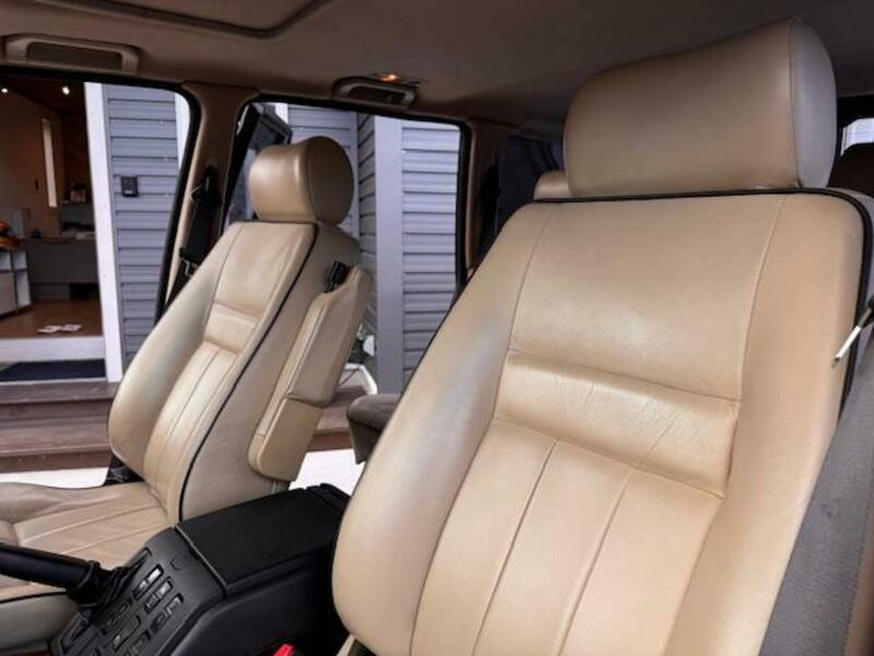 RANGE ROVER