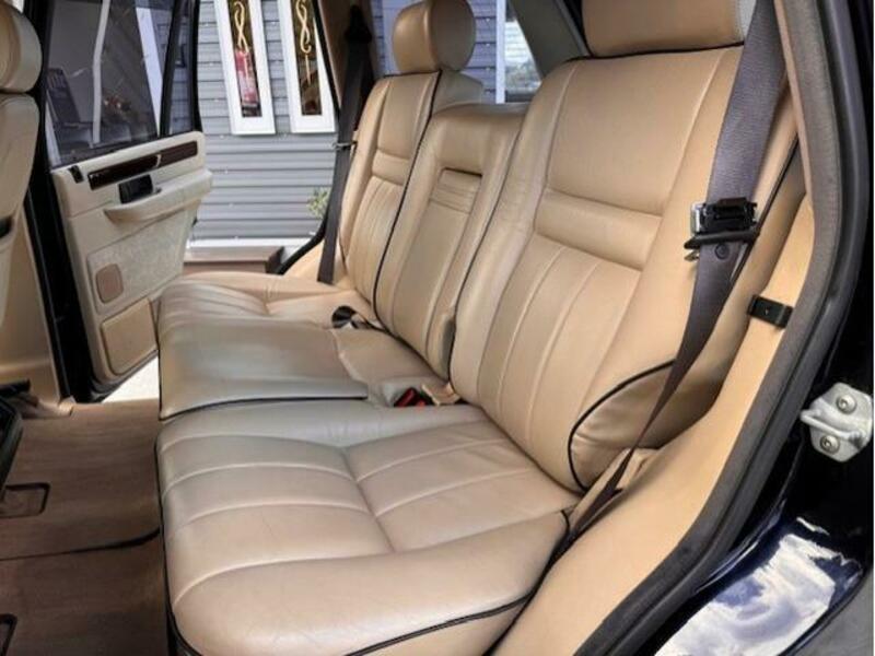 RANGE ROVER
