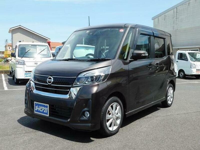 NISSAN DAYZ ROOX