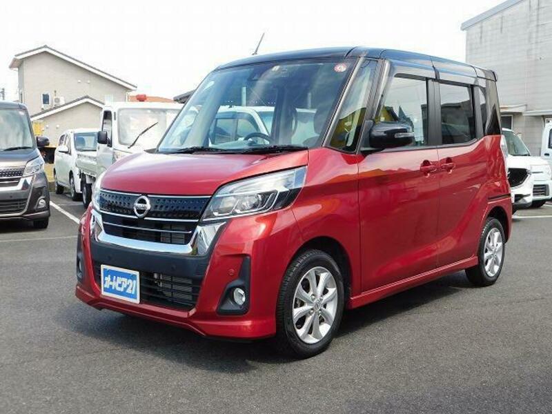 NISSAN DAYZ ROOX