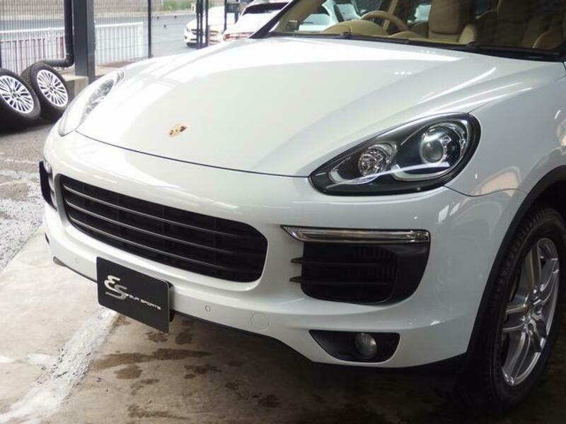 CAYENNE