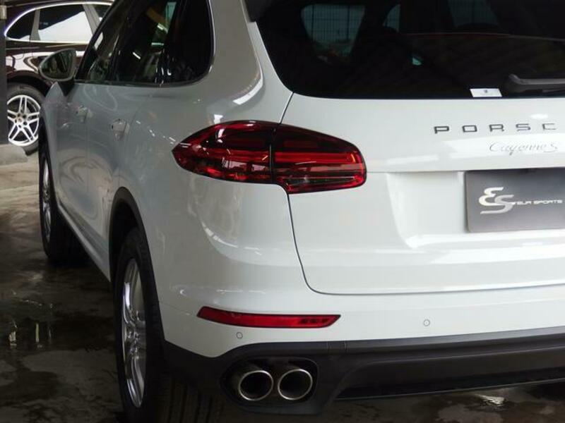 CAYENNE