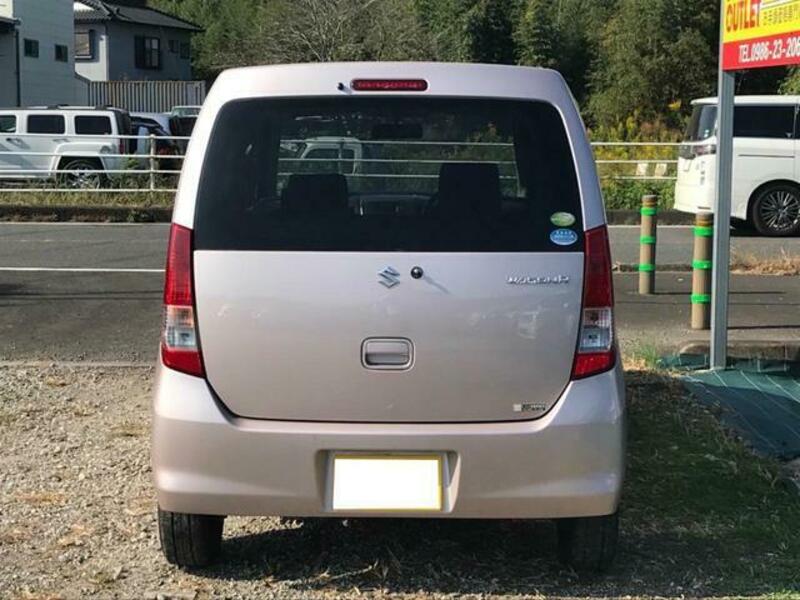 WAGON R