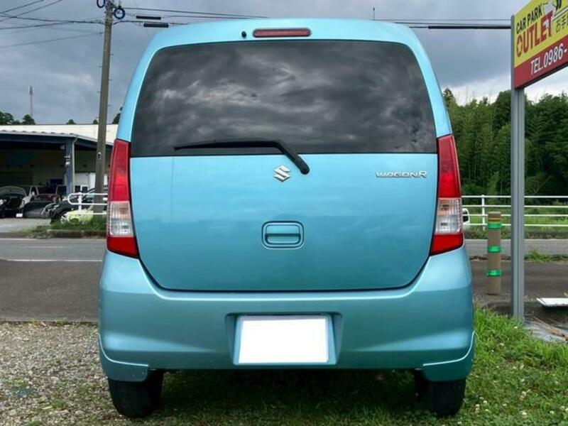 WAGON R
