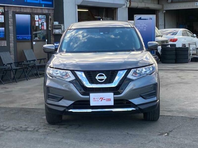 X-TRAIL