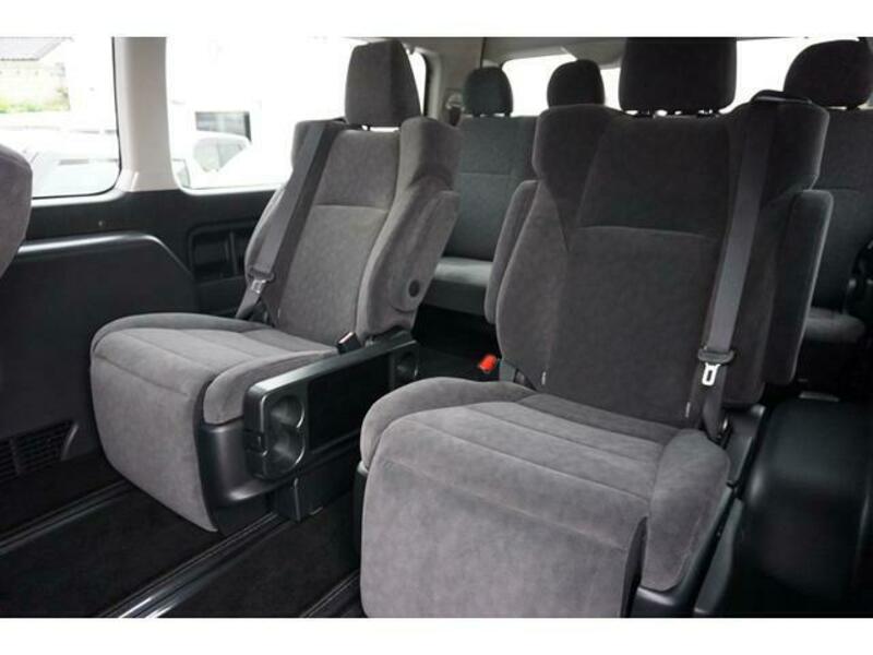 HIACE WAGON