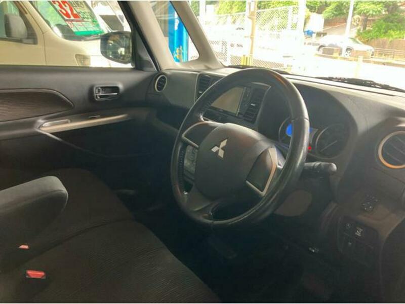 EK SPACE CUSTOM