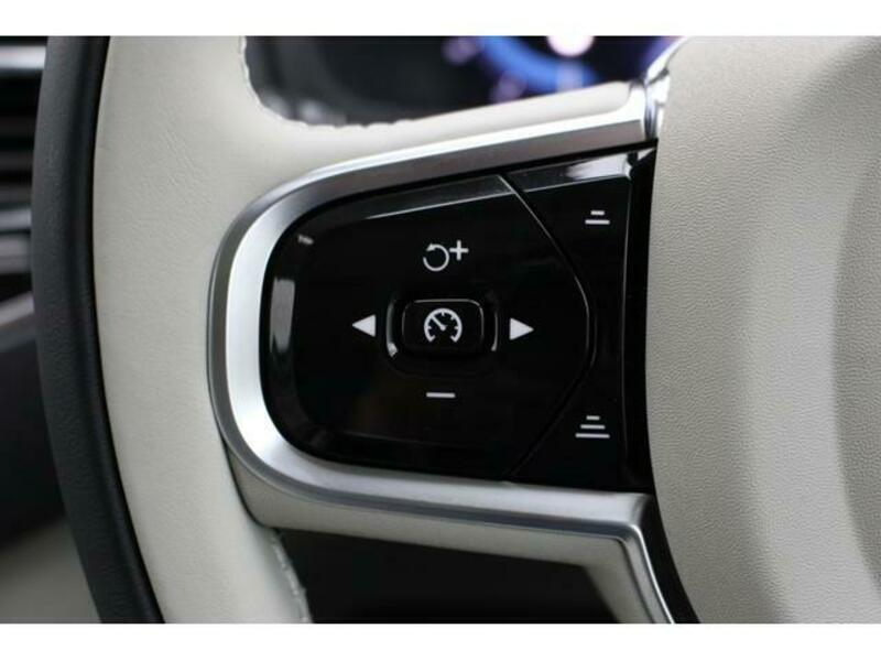 XC90