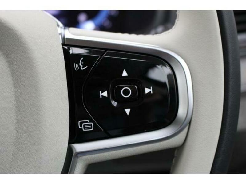 XC90