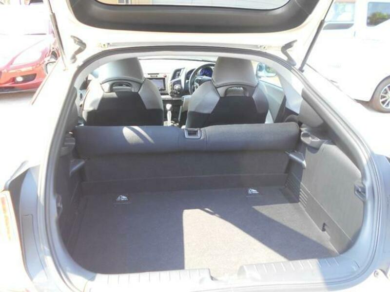 CR-Z