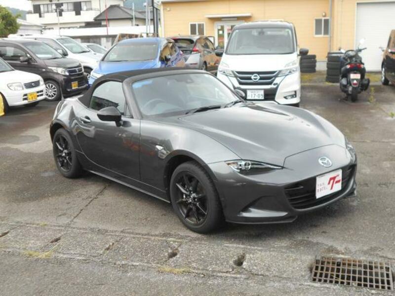 ROADSTER