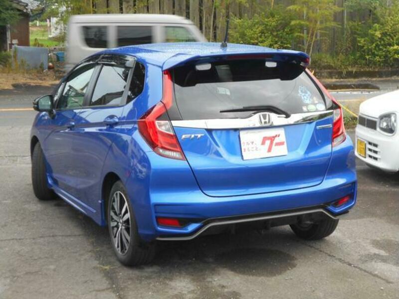 FIT HYBRID