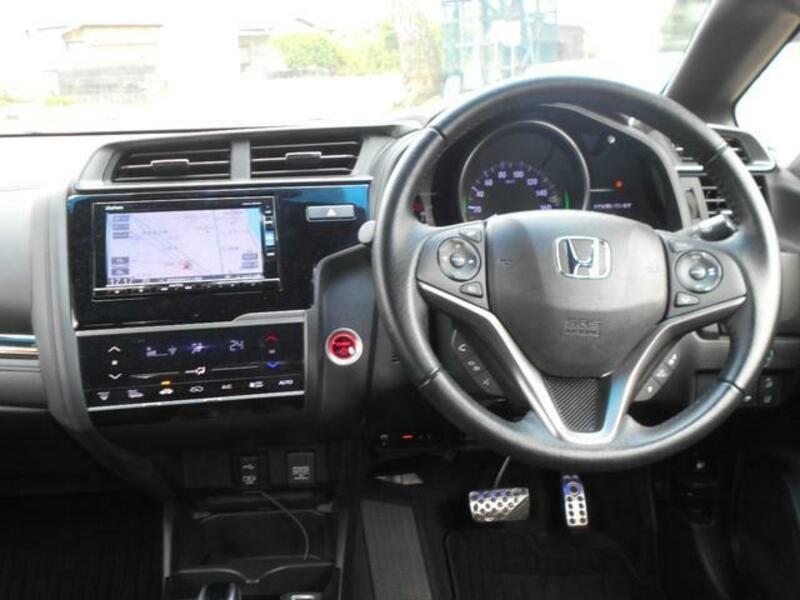 FIT HYBRID