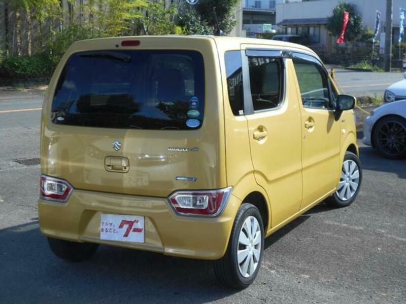 WAGON R