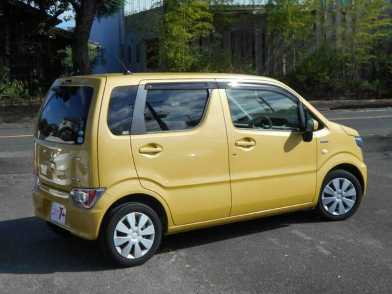 WAGON R