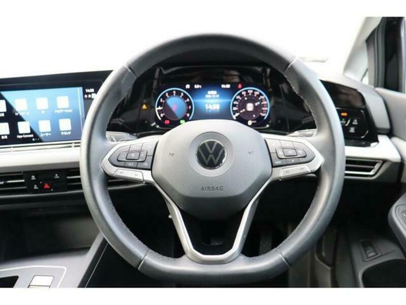 GOLF VARIANT