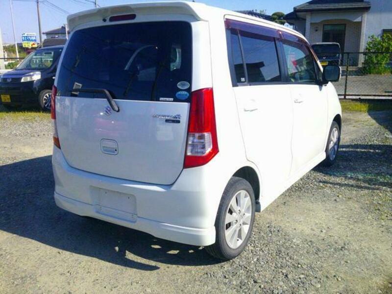 WAGON R
