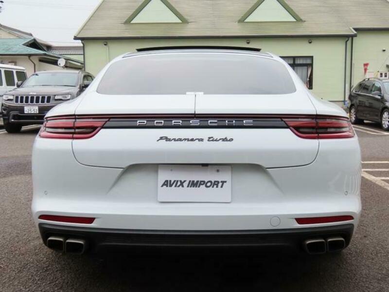 PANAMERA