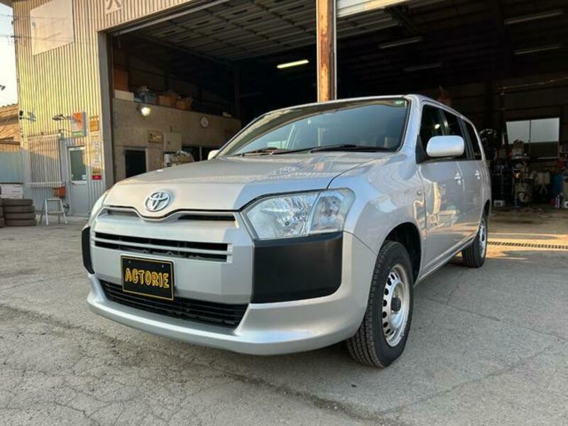 TOYOTA SUCCEED