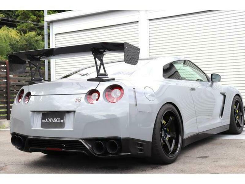 GT-R