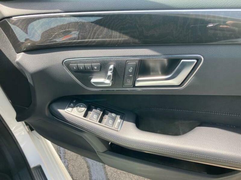 E-CLASS