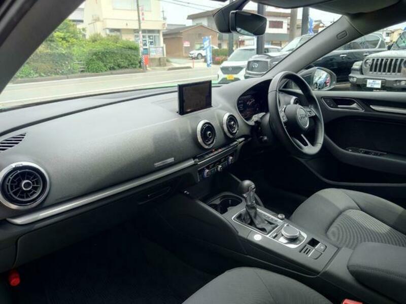 A3 SEDAN