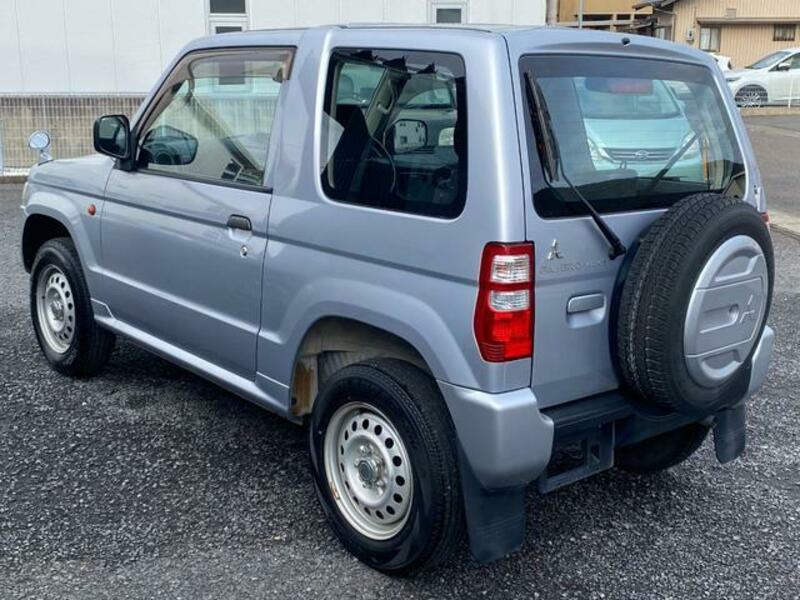 PAJERO MINI