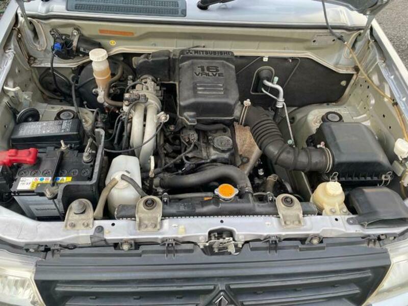 PAJERO MINI