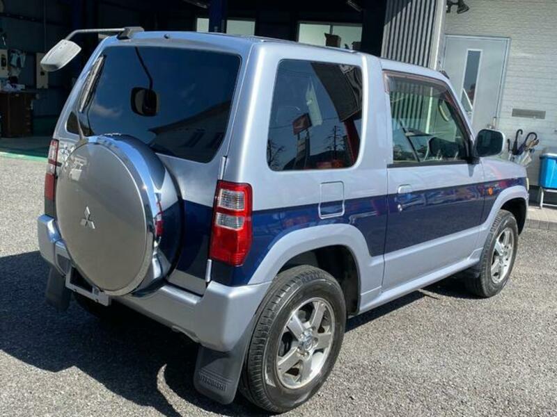 PAJERO MINI
