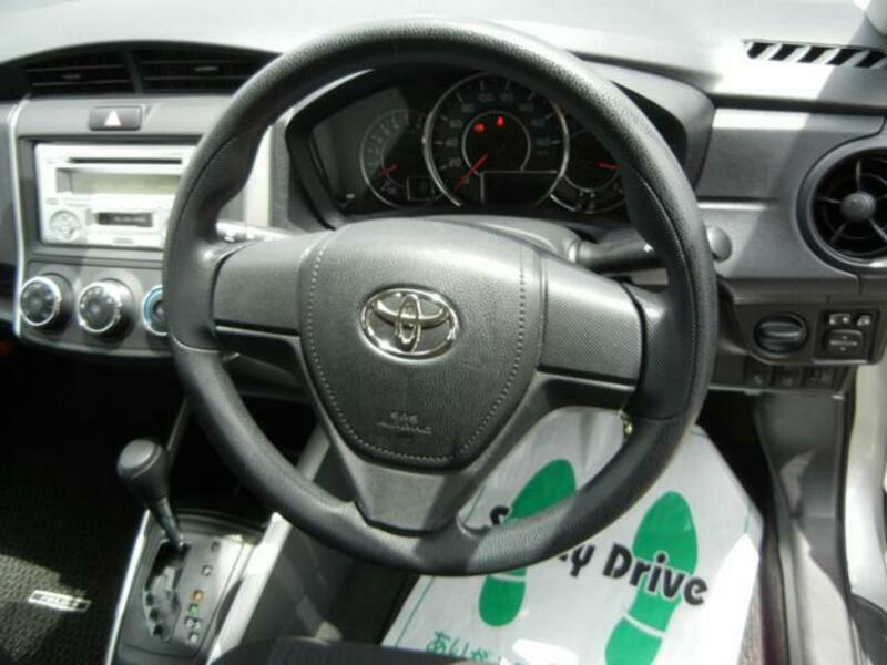 COROLLA FIELDER