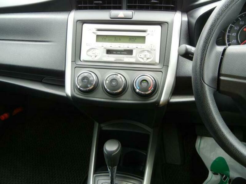 COROLLA FIELDER