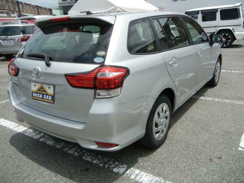 COROLLA FIELDER