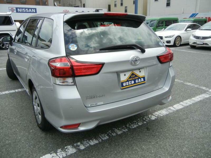 COROLLA FIELDER