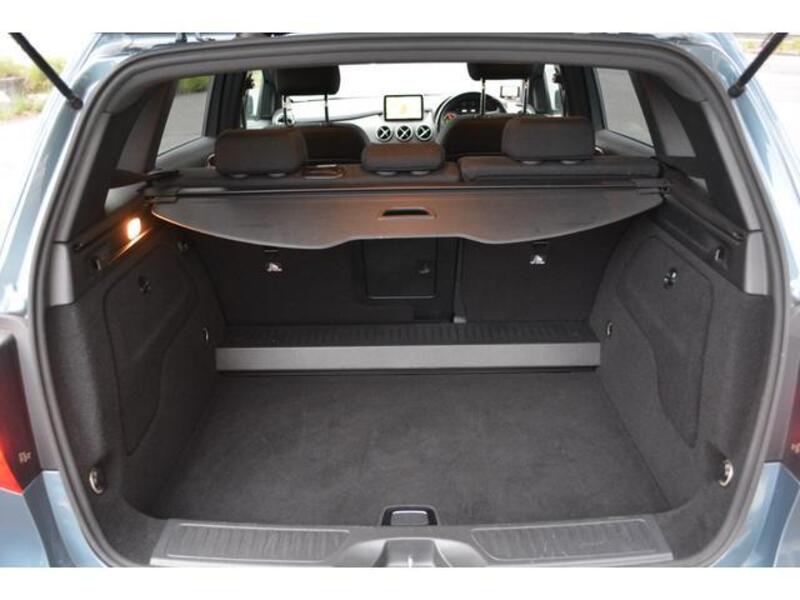 B-CLASS