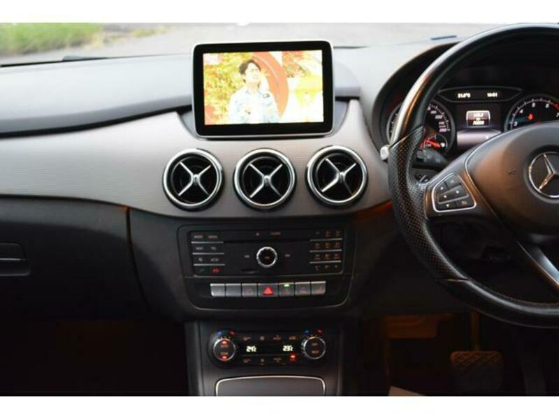 B-CLASS