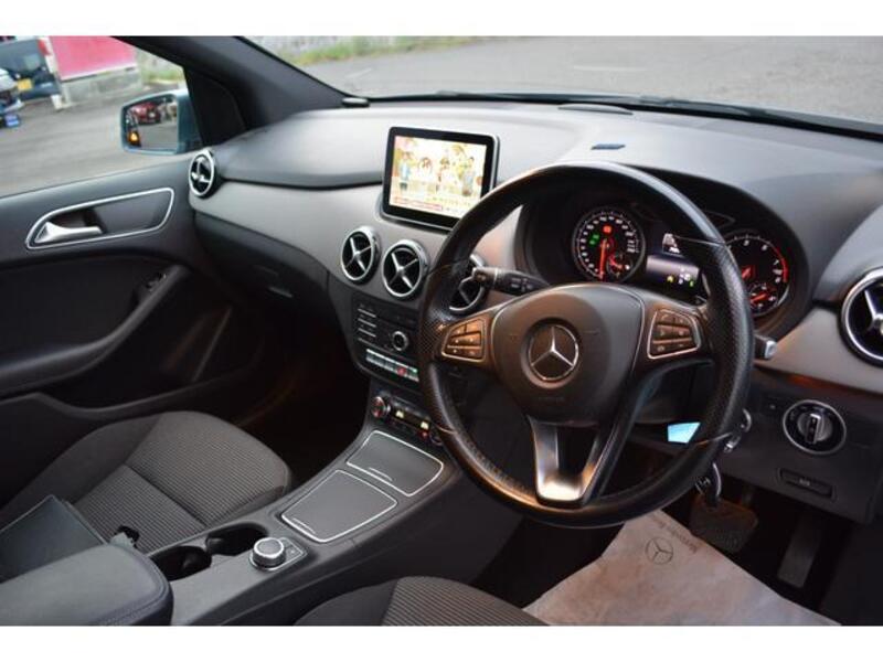 B-CLASS