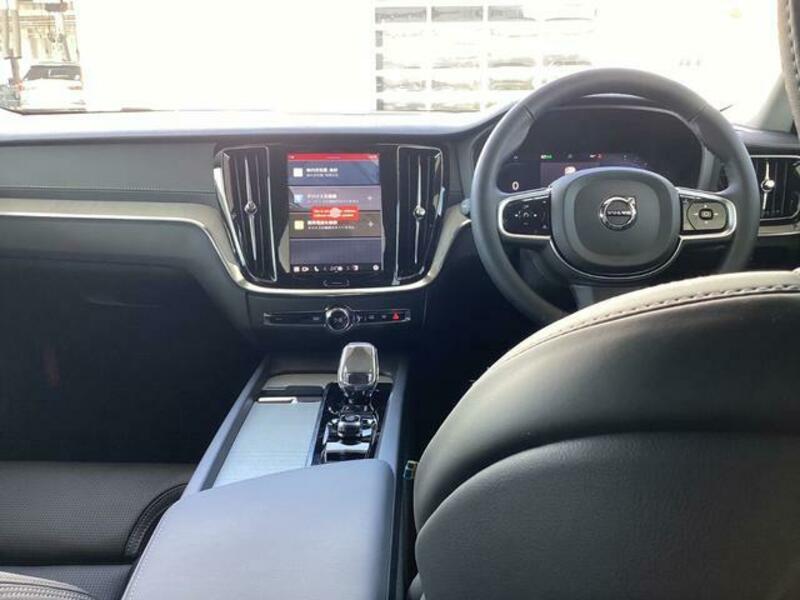V60