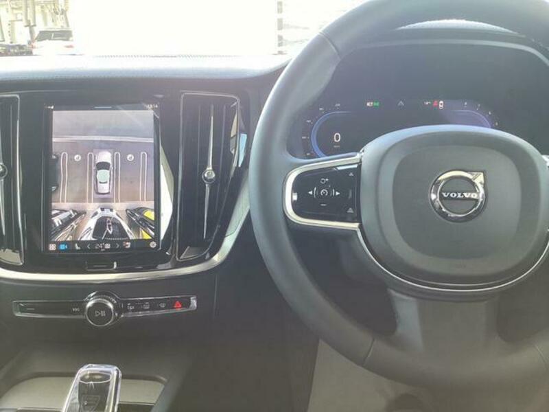 V60