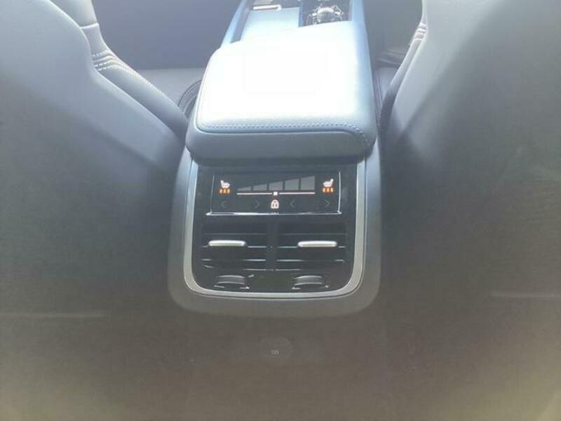 V60