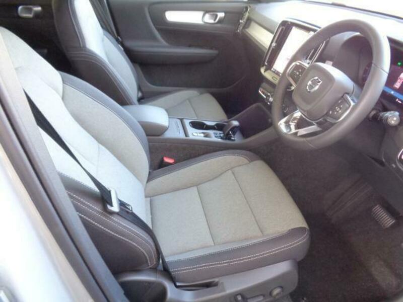 XC40
