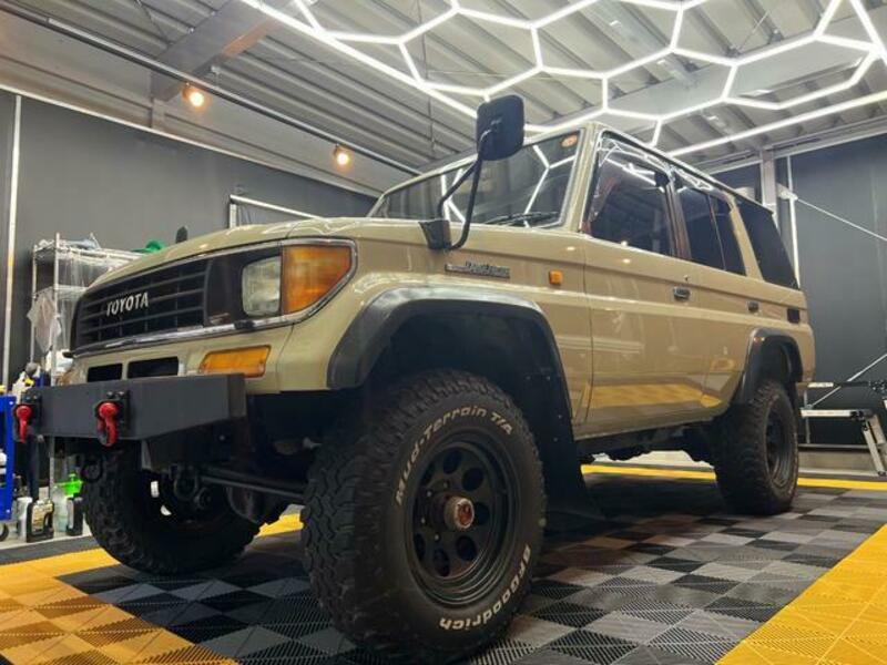 LAND CRUISER PRADO