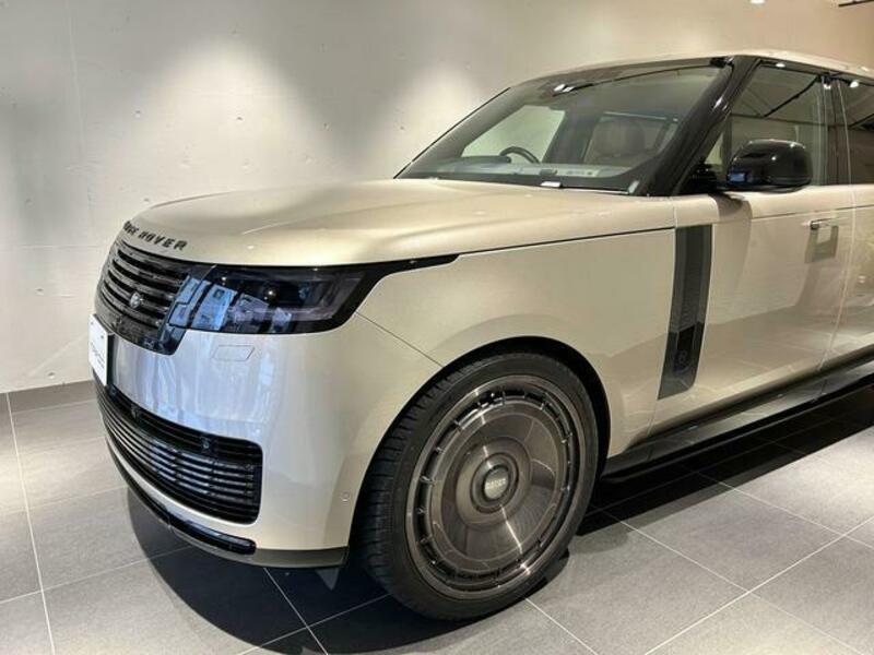 RANGE ROVER