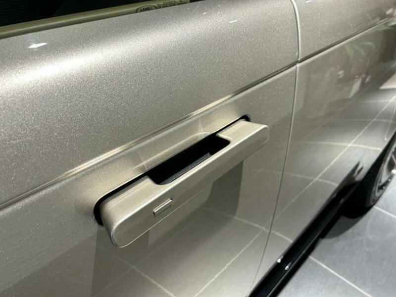 RANGE ROVER