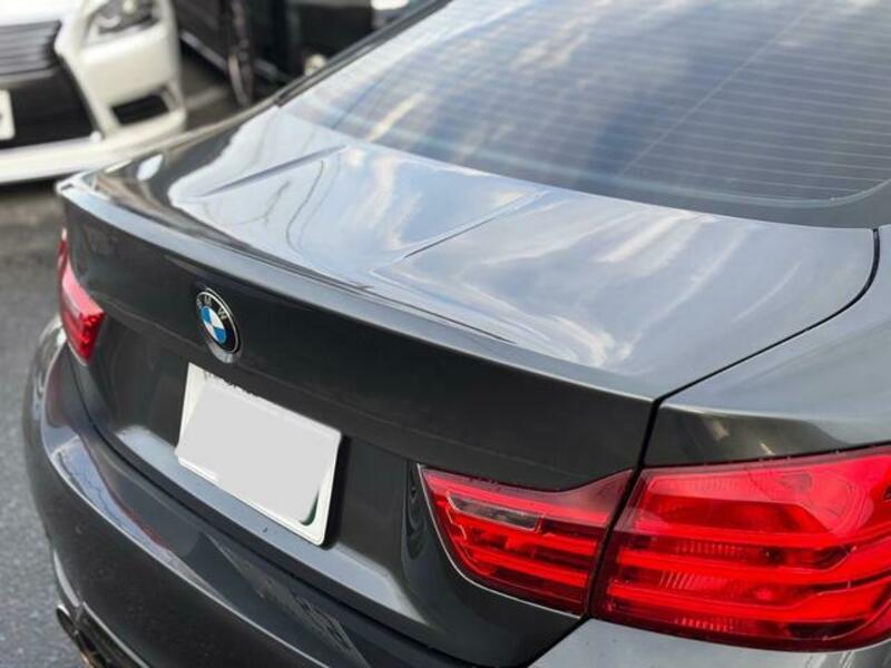 4 SERIES